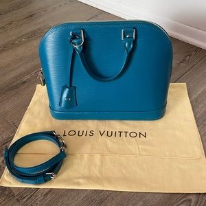 AUTHENTIC Louis Vuitton Alma PM Epi Leather